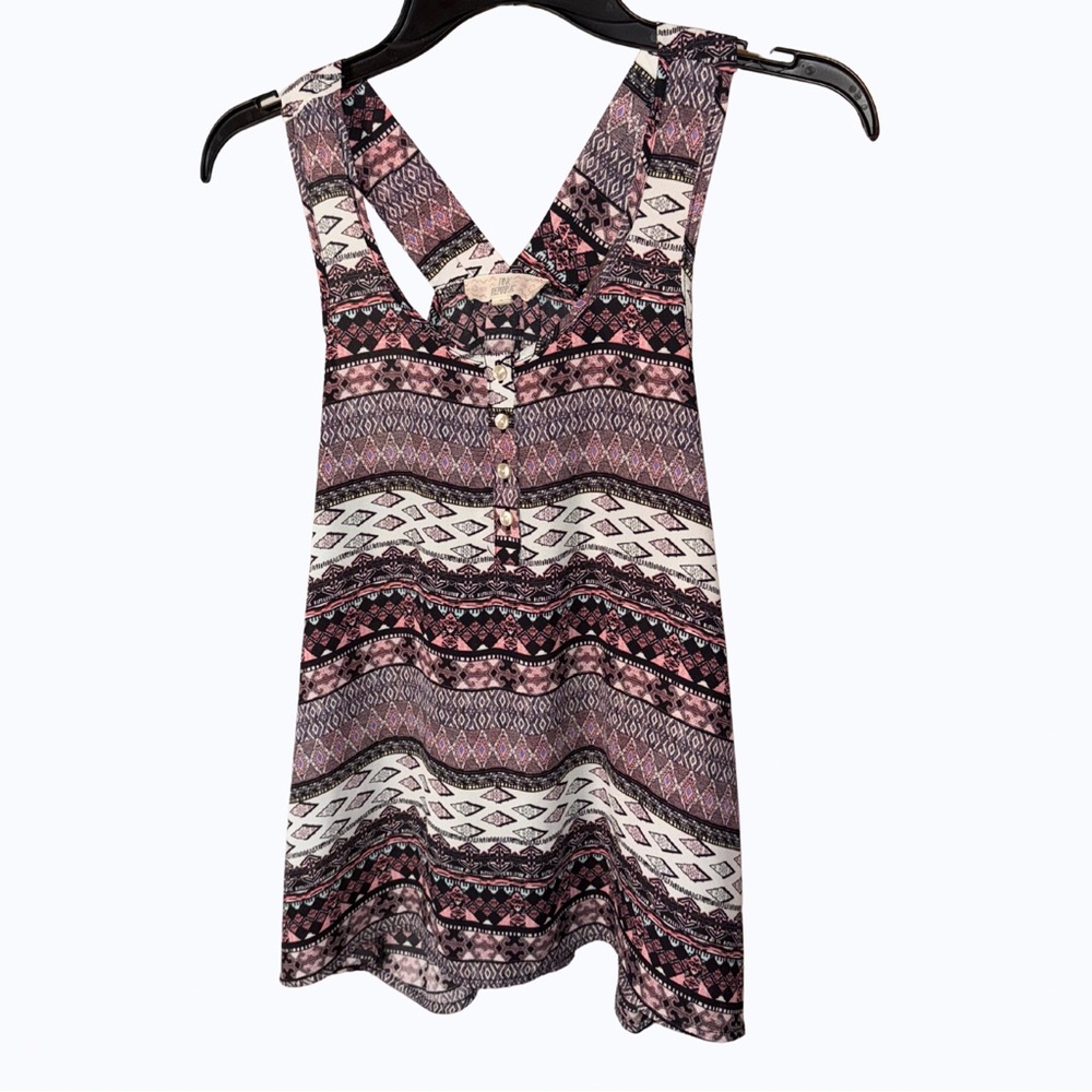 5️⃣Pink Republic Boho Tribal Print Tank Top